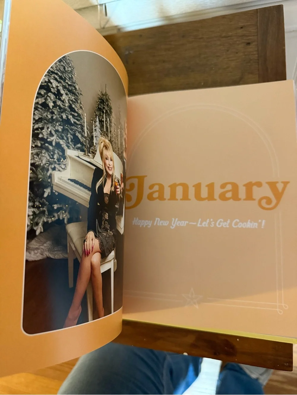 Good Lookin' Cookin' A Year of Meals by Dolly Parton and Rachel Parton